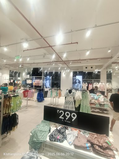 Zudio - Sushma Capital, Zirakpur