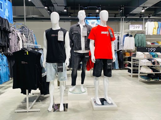 Zudio - R Mall, Thane Zudio - R Mall, Thane