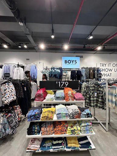 Zudio - Der Deutsche Parkz, Mumbai Zudio - Der Deutsche Parkz, Mumbai