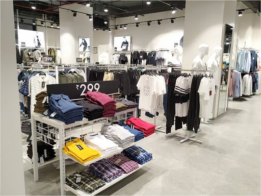 Zudio - Arved Transcube Plaza, Ahmedabad Zudio - Arved Transcube Plaza, Ahmedabad