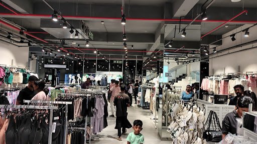 Zudio - Sherman, Confident Tower Zudio - Sherman, Confident Tower