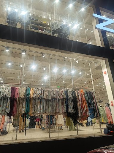 ZUDIO - Petta Junction, Kochi