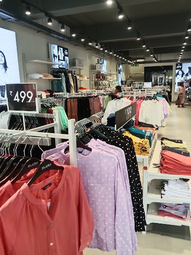 Zudio - BTS Options, Mathura Zudio - BTS Options, Mathura