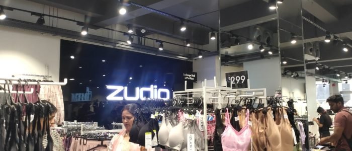 zudio corporate park agra
