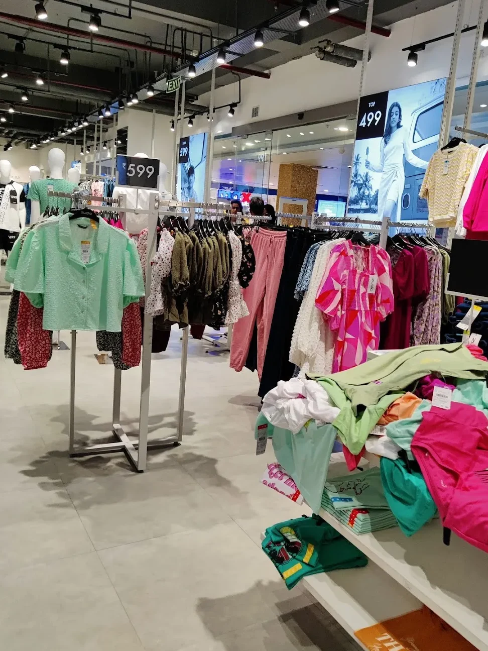 Zudio - Emerald Mall, Lucknow 1 zudio emerald mall lucknow