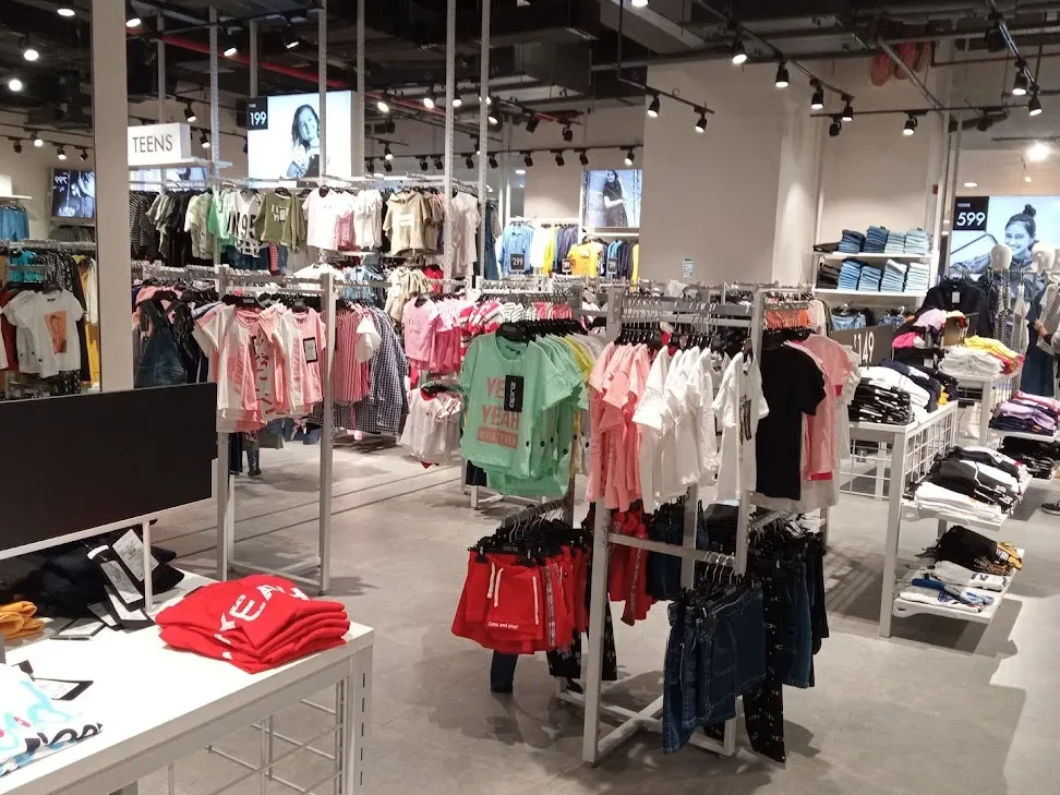 Zudio - Irrum Manzil, Hyderabad 8 zudio irrum manzil hyderabad