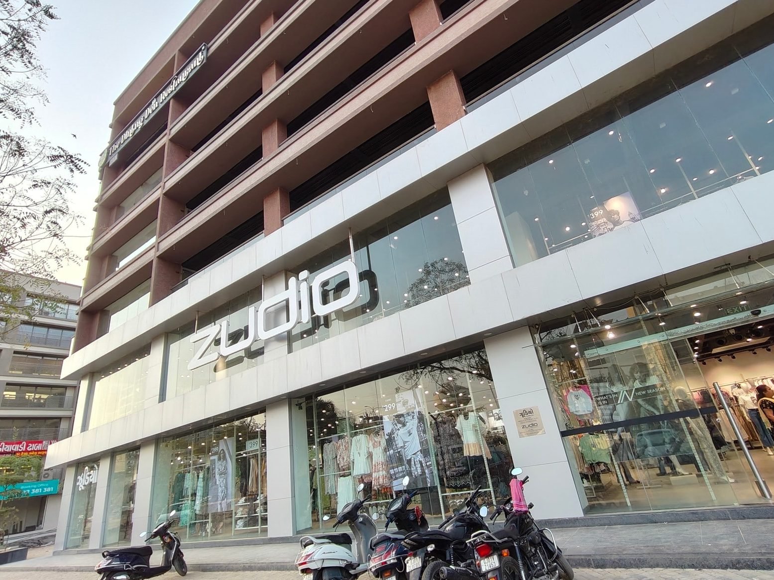 Zudio - Meraki Latitude, Vadodara 8 zudio meraki latitude vadodara